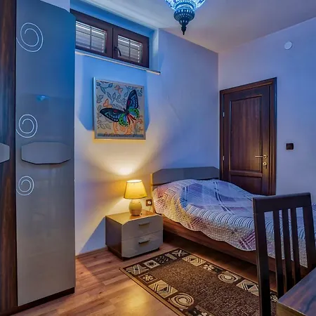 Tiara Villa